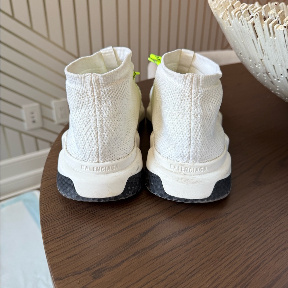 Mens Balenciaga White Sneakers in Box - Picture 9 of 14